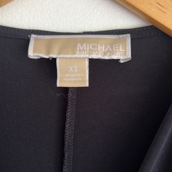 Michael, Michael Kors V-neck Midi Dress Black - Picture 2 of 4